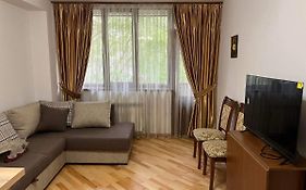 Apartment In City Center